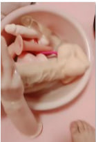 姐妹用了好东西，爽到一整天下不了床！